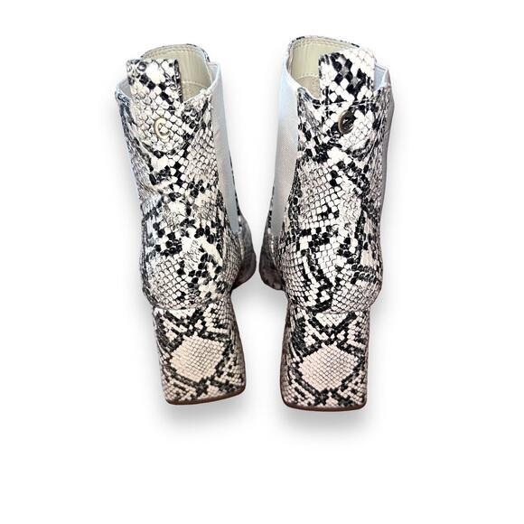 Circus by Sam Edelman Snake Skin Square Heel Polly Ankle Bootie Size 6.5 M - Picture 3 of 5